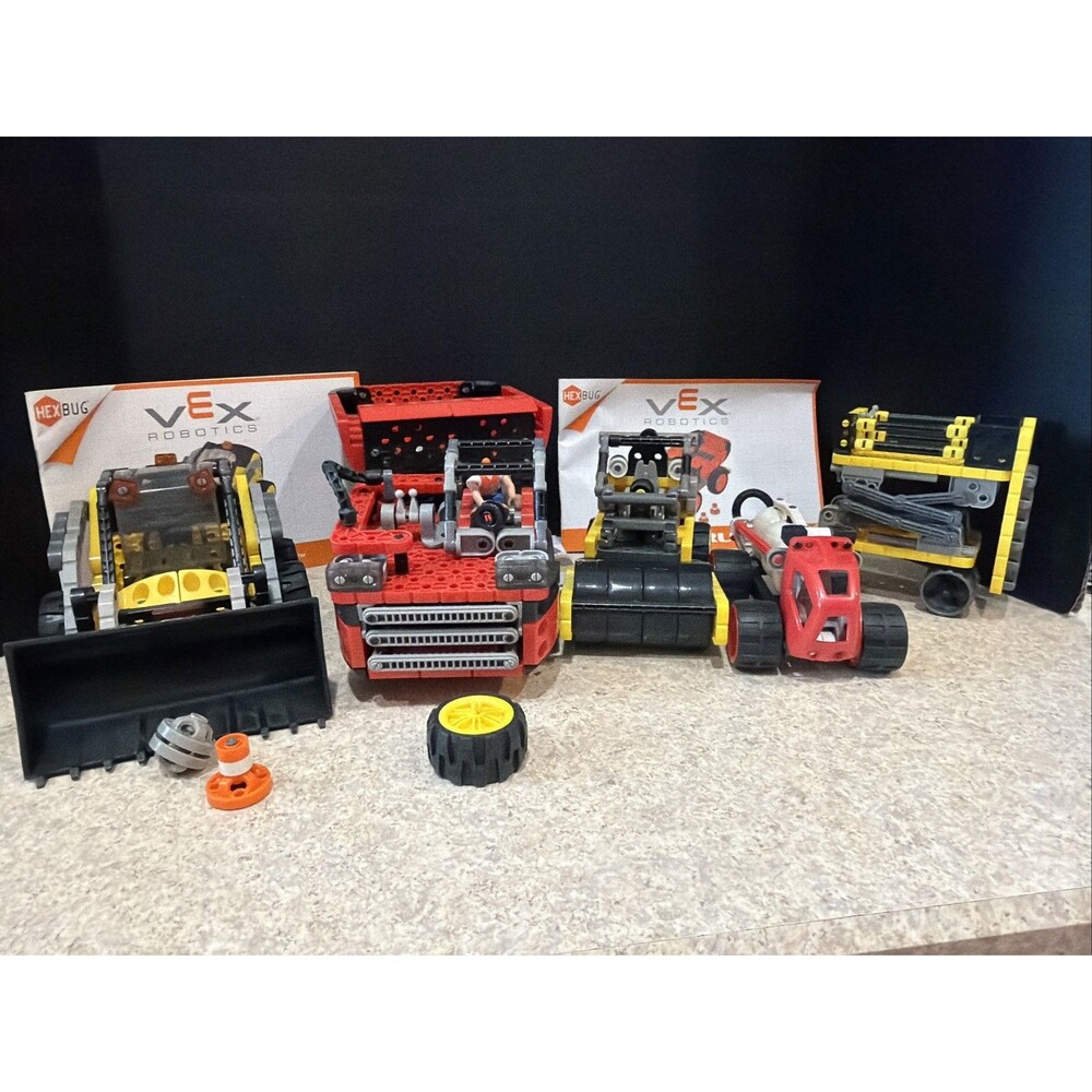VEX Robotics HEXBUG Construction Vehicle Bundle-5 built vehicles few extra parts